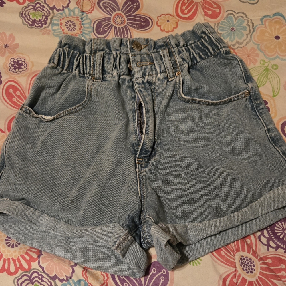 Forever 21 Blue Jean Shorts High-Waisted Relaxed Fit